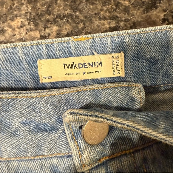 Twik Denim Simons | women's w26'' 100% cotton mini denim skirt raw hem - Picture 4 of 6